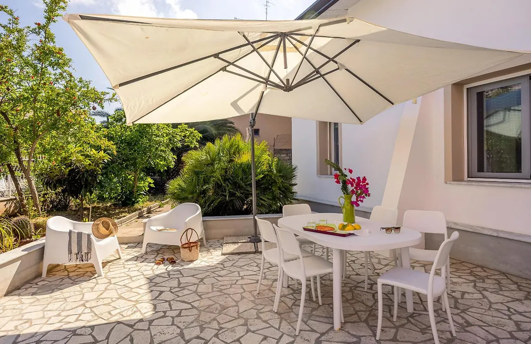 Villa Edera Rental Room-1